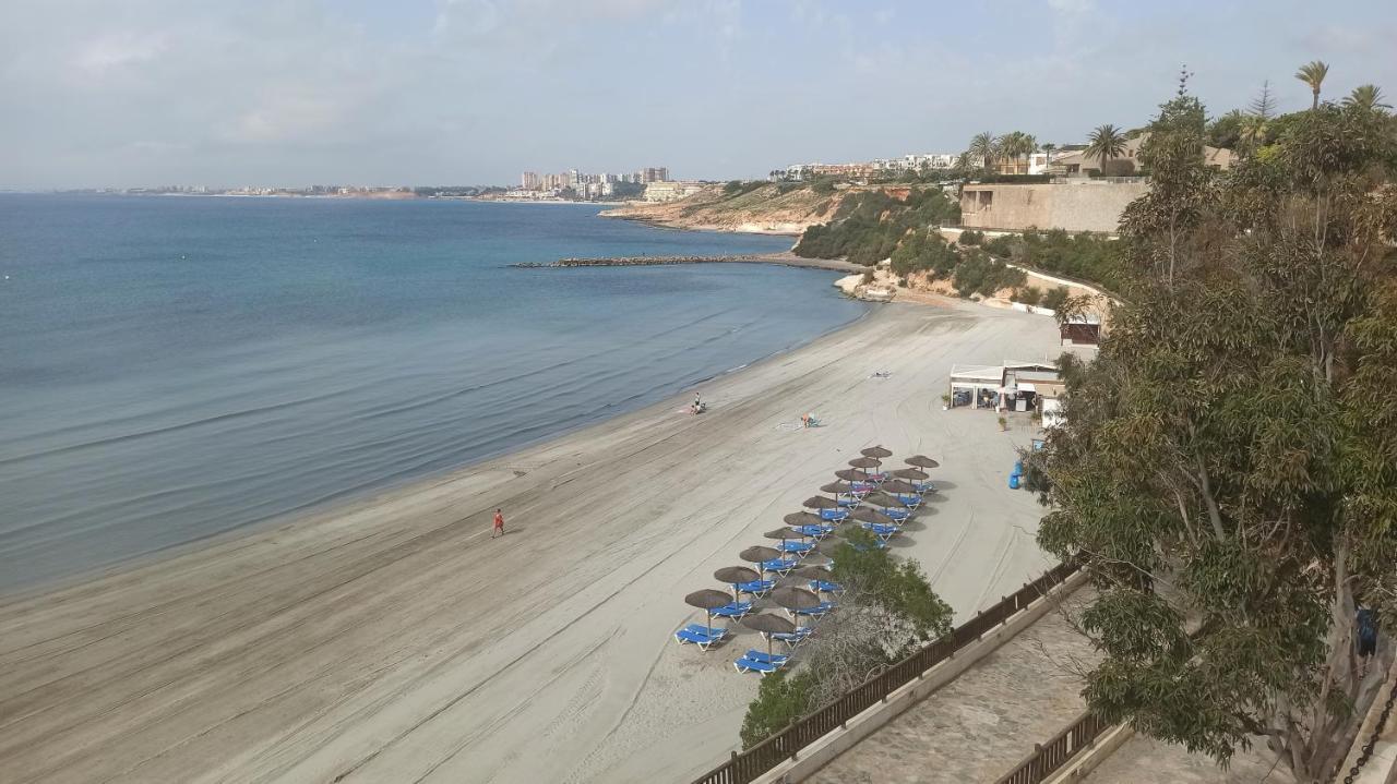 Only 250m From The Locos Torrevieja